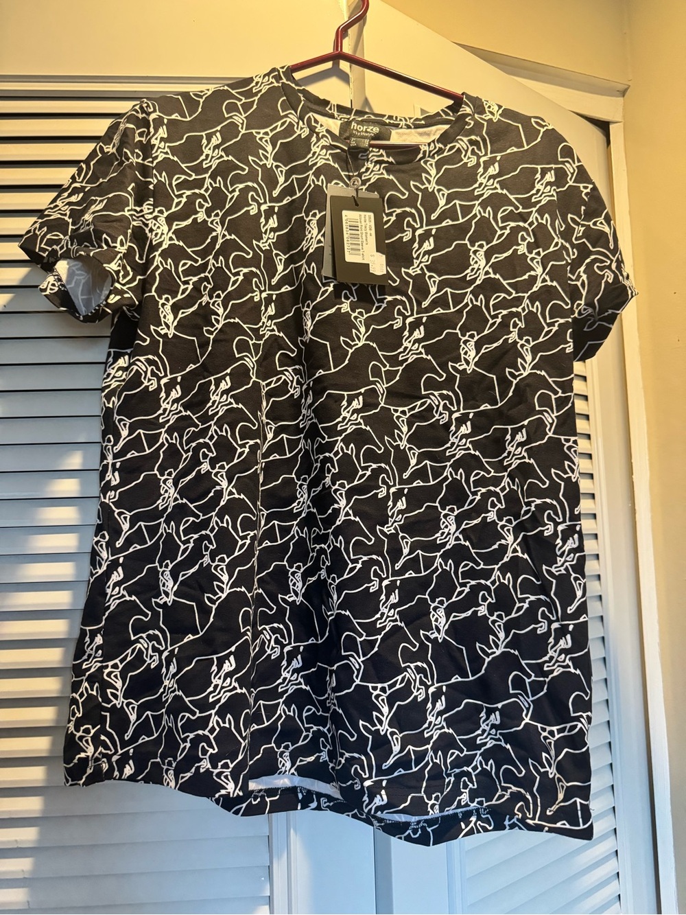 Horizon Black Graphic Short Sleeve Tee